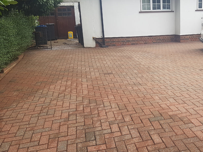 Driveway Cleaning & Re Sanding